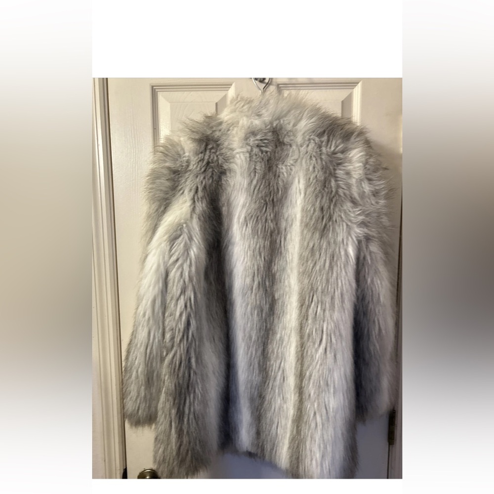 Casper gray faux fur - Picture 2 of 3